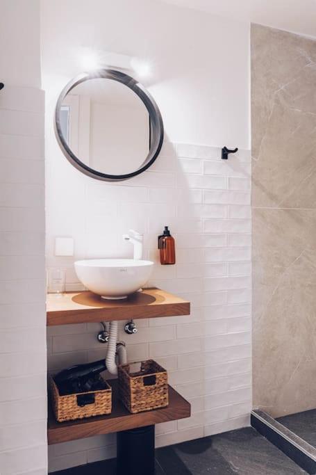 The Repose Aesthetic Apt. R1 Apartment Heraklion  ภายนอก รูปภาพ